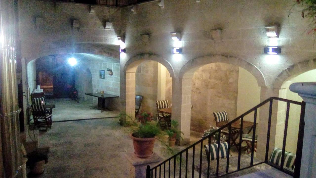 Palazzo Mellacqua Castiglione d'Otranto Esterno foto
